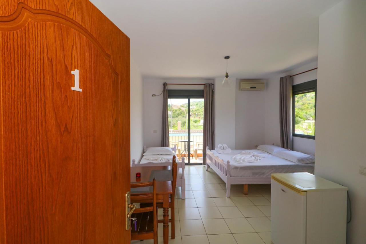 Bora Rooms Химар Екстериор снимка